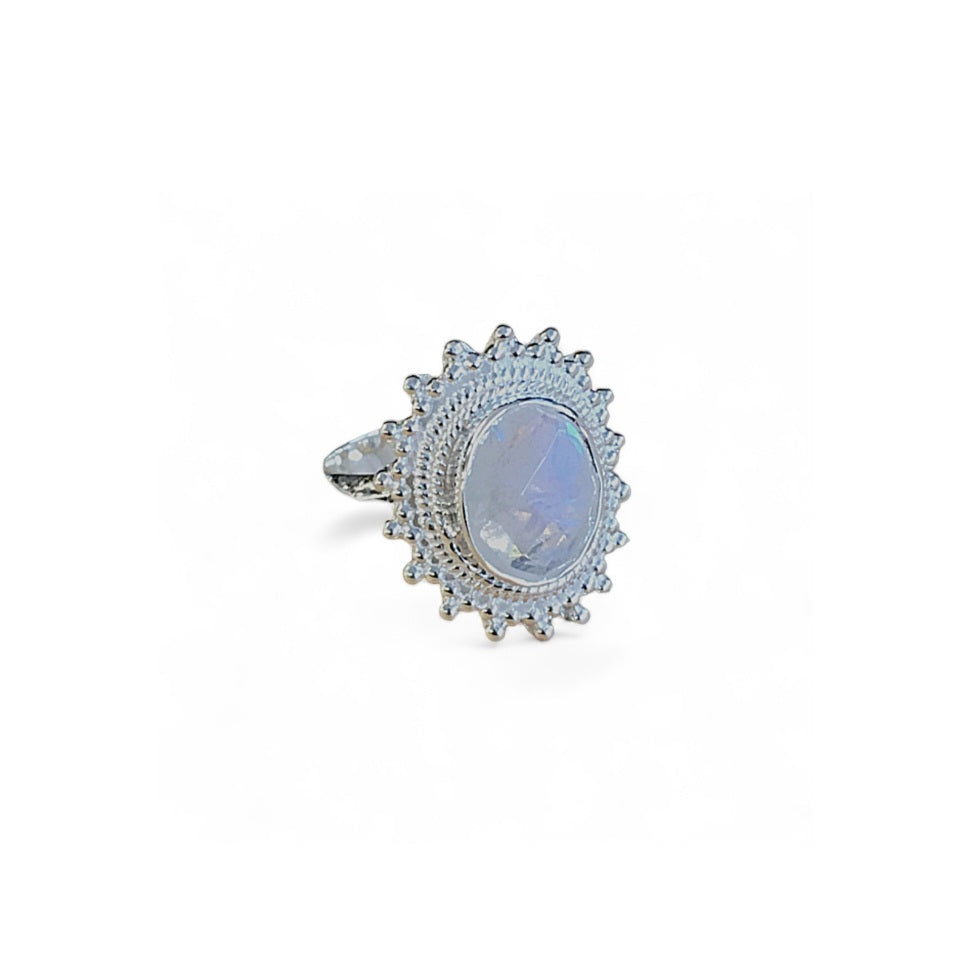 Moonstone finger ring
