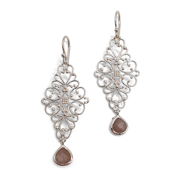 Ornament-Ohrhänger (6 Farben)