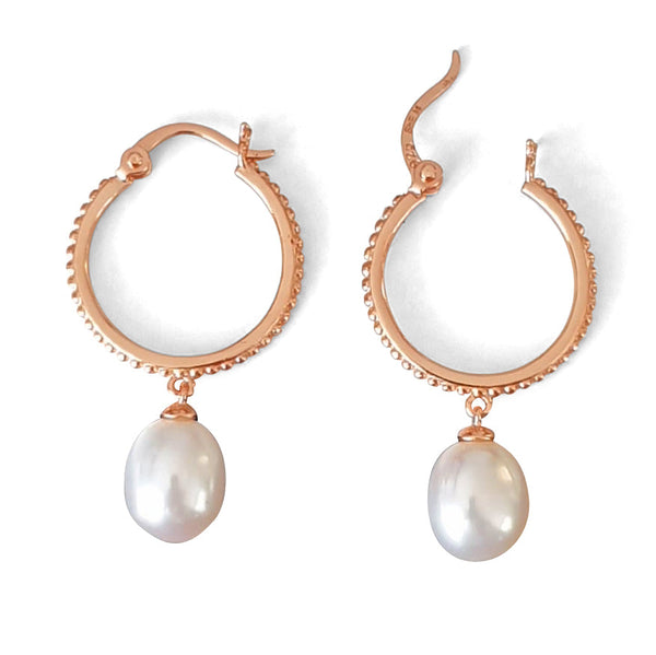 Creoles with freshwater pearls