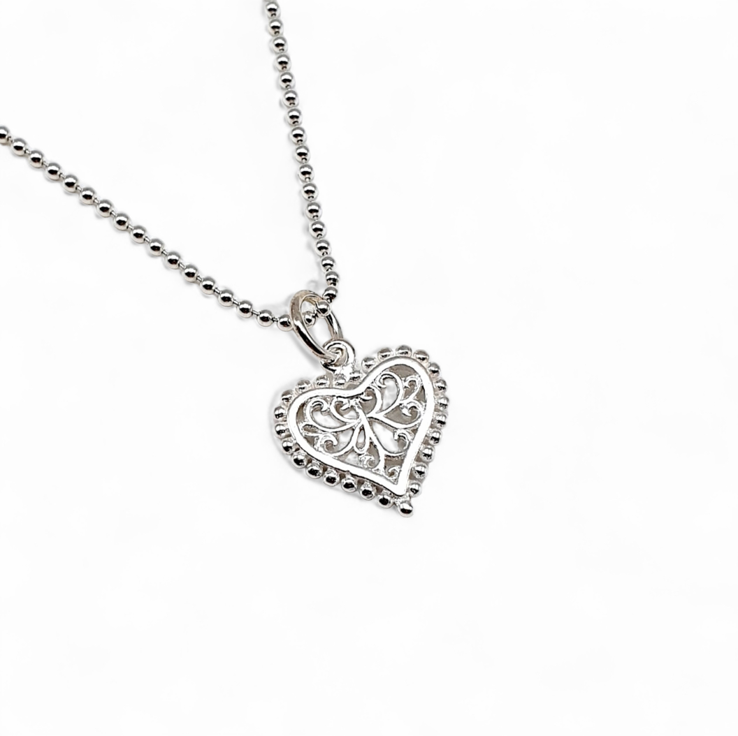 Heart symbol necklace