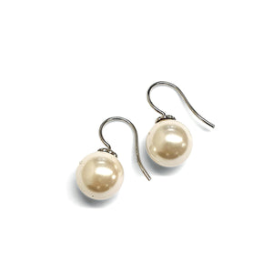 Pearl earrings (3 colors)